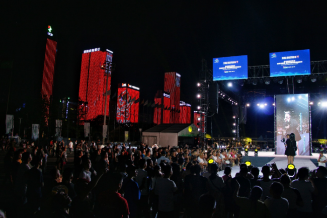 线上线下乐迷同狂欢！2023年贵州夏季避暑音乐节激情开唱