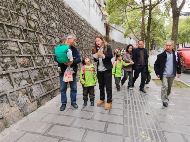 农发行播州区支行开展金融消费者权益保护教育宣传活动