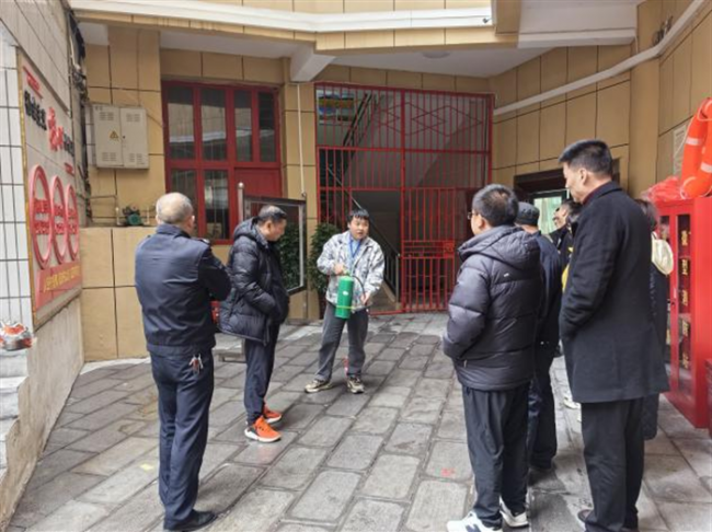 农发行织金支行开展2024年上半年消防安全知识培训及演练